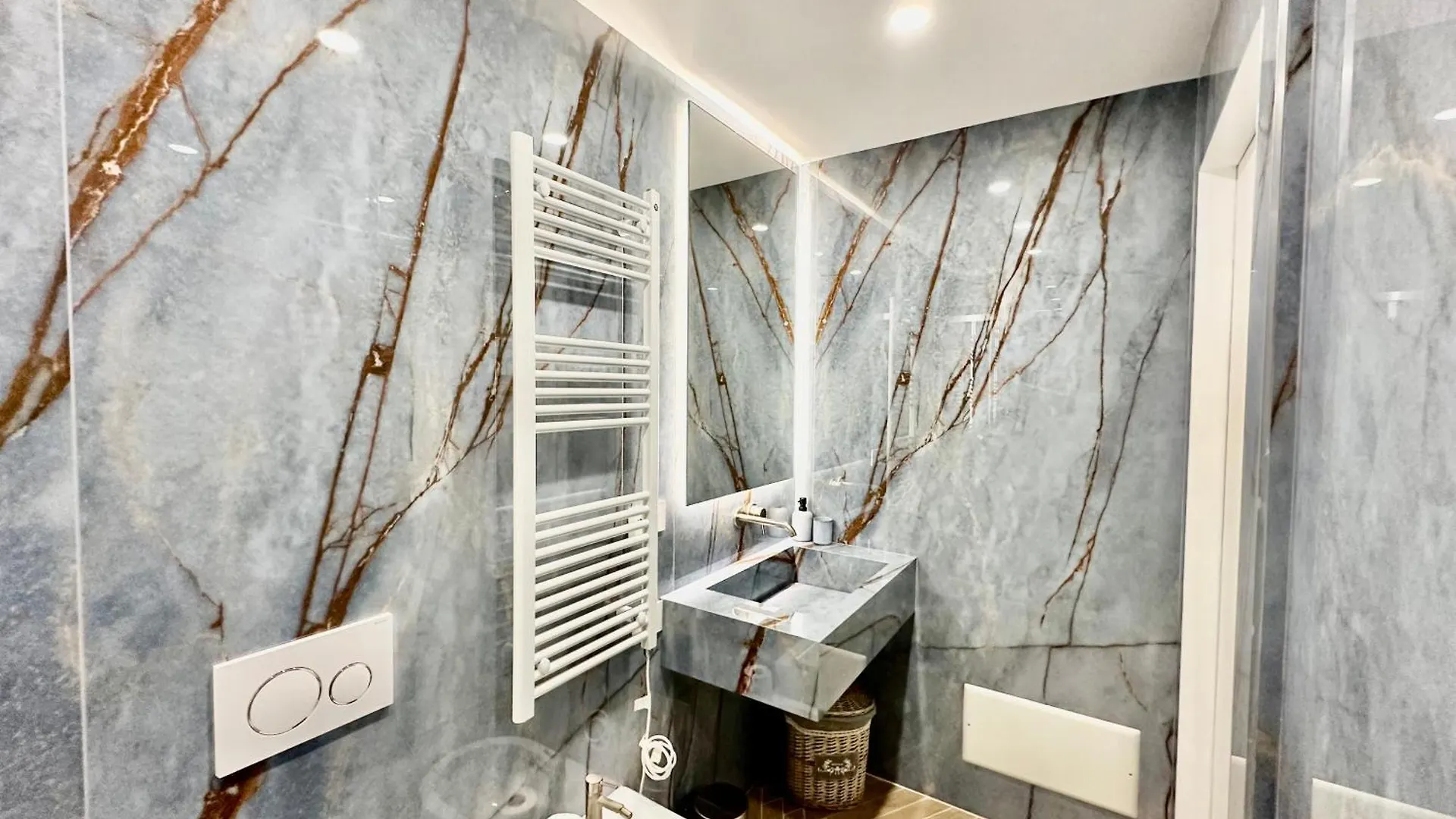 We Home - Volturno31, Bosco Verticale Milano Appartamento